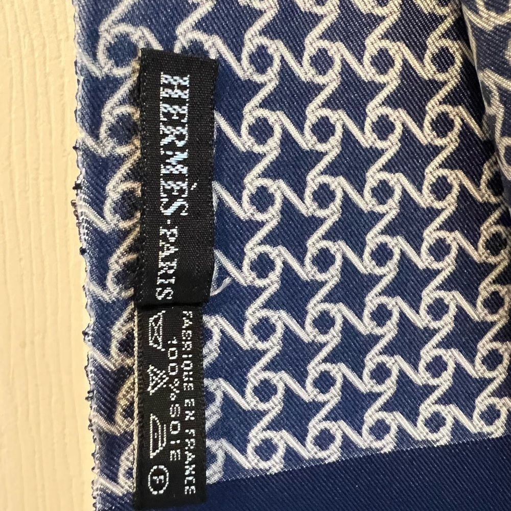 Classic Hermes Extra Large Scarf